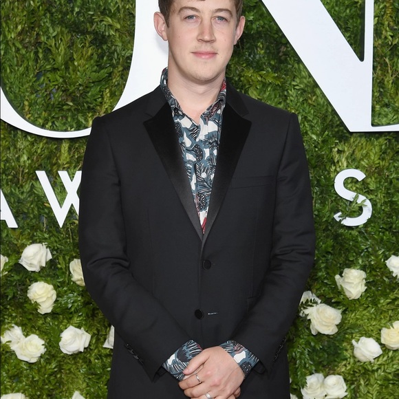 Meet your Posher, Alex - Picture 5 of 5